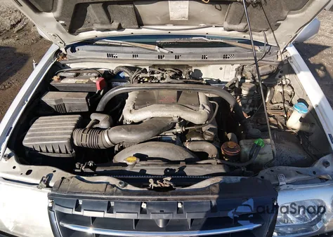 2004 Suzuki Grand Vitara Ex/Lx z USA, uszkodzony, nr VIN JS3TD62VX44103438